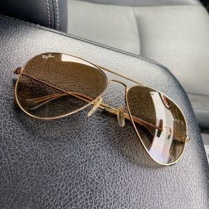 Women’s Ray Ban Aviator gradient brown sunglasses